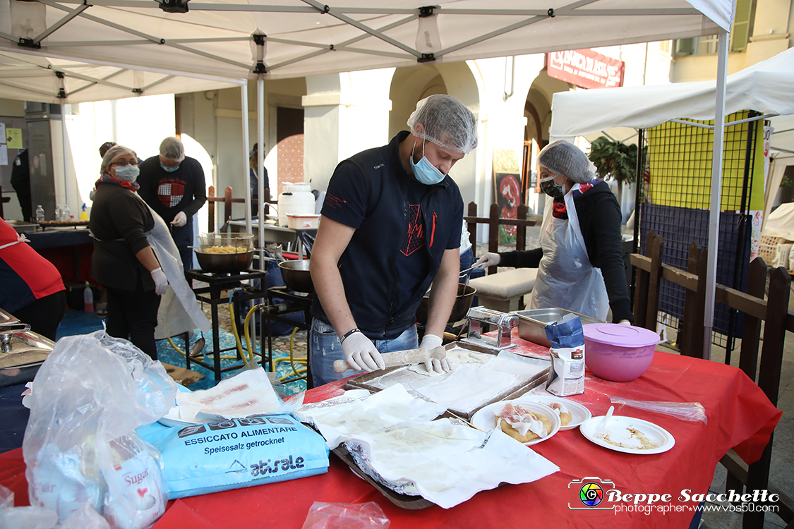 VBS_6238 - 10.ma Fiera Nazionale del Tartufo e Fiera dei Santi.jpg